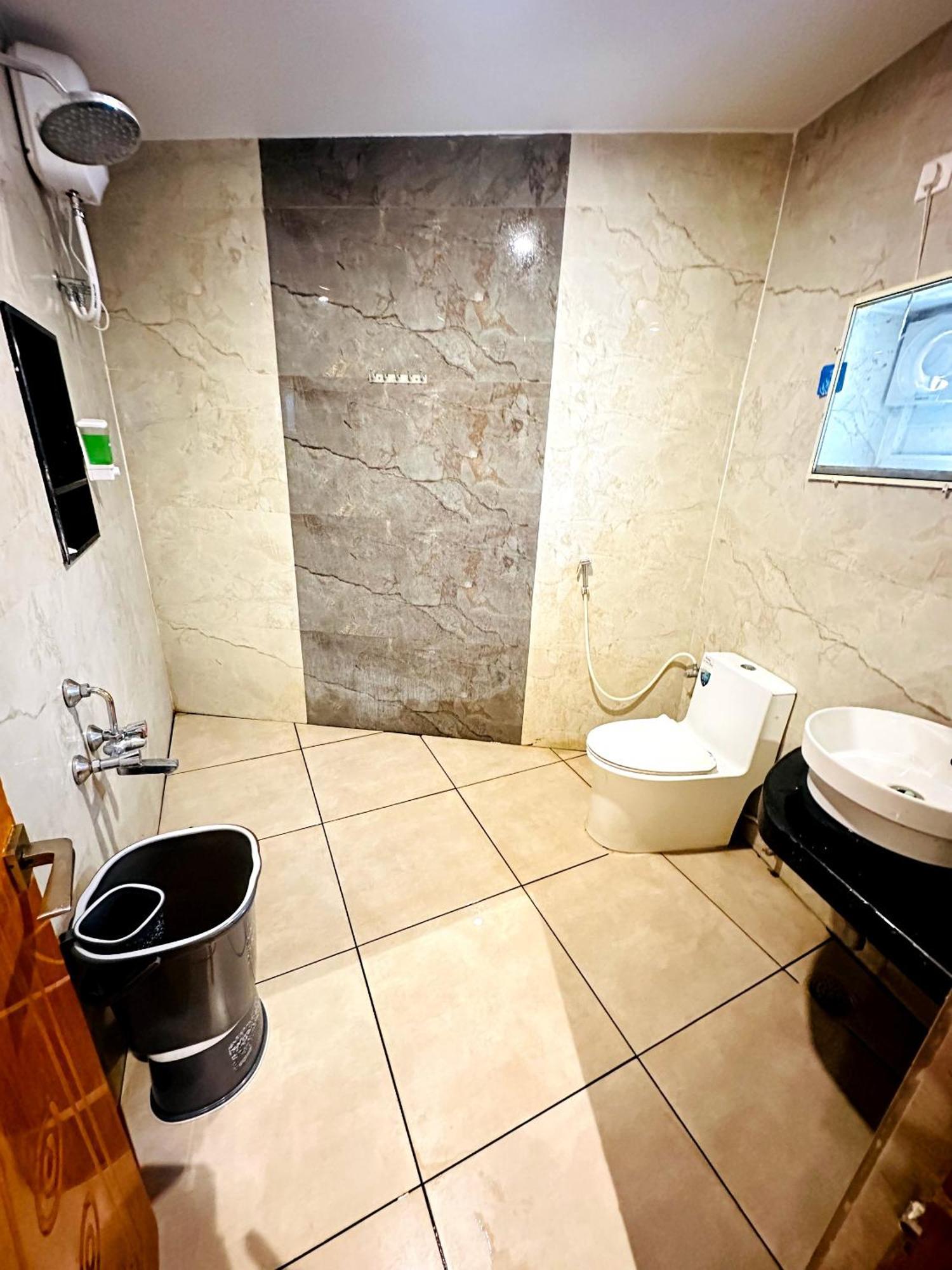 Ssk Malligai Residency Ramanathapuram Habitación foto